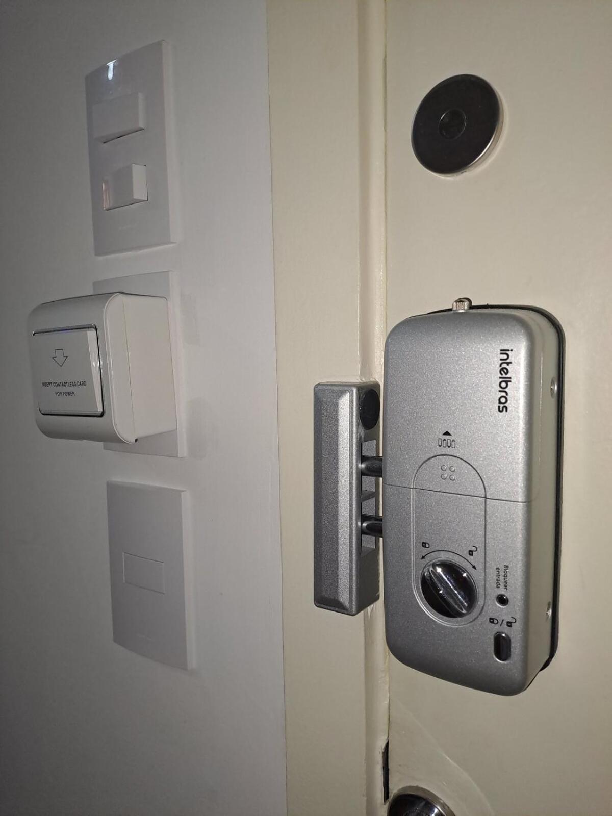 Apartamento Pertinho Do Metro *